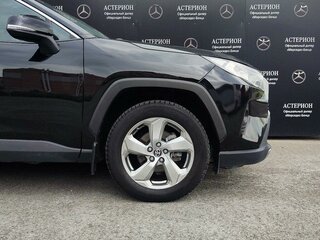 2019 Toyota RAV4 V (XA50), чёрный, 2700000 рублей, вид 5