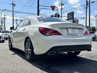 2016 Mercedes-Benz CLA 180 I (C117, X117), белый, 1150000 рублей, вид 4
