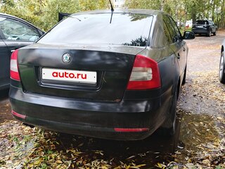 2011 Skoda Octavia II (A5) Рестайлинг, чёрный, 550000 рублей, вид 2