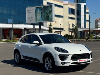 2017 Porsche Macan I, белый, 4390000 рублей, вид 3