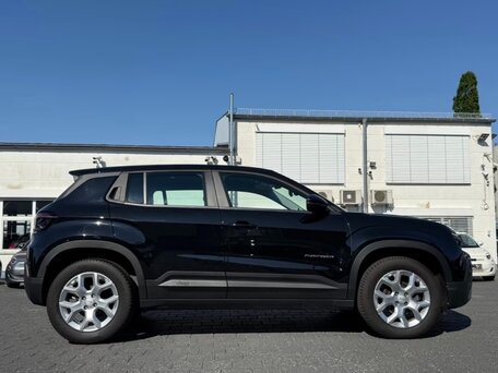 2024 Jeep Avenger, чёрный, 2015000 рублей, вид 4