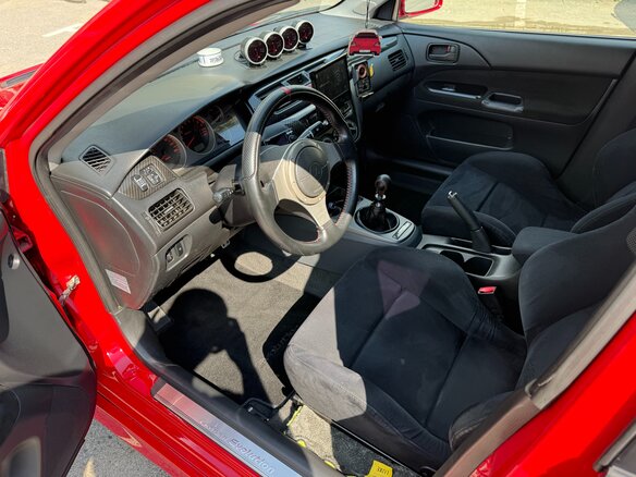 2004 Mitsubishi Lancer Evolution VIII, красный, 3150000 рублей - вид 9