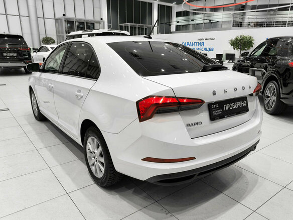 2021 Skoda Rapid II, белый, 1780000 рублей - вид 6