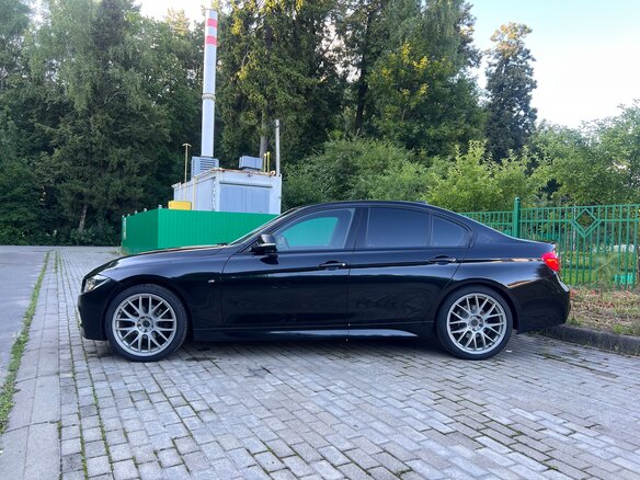 2018 BMW 3 серии 320i xDrive VI (F3x) Рестайлинг, чёрный - вид 16