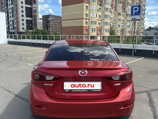 2018 Mazda 3 III (BM) Рестайлинг, красный, 1490000 рублей, вид 3