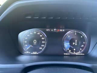 2019 Volvo XC90 II, чёрный, 4370000 рублей, вид 5