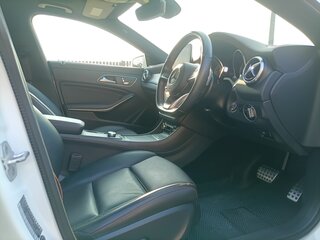 2016 Mercedes-Benz CLA 180 I (C117, X117) Рестайлинг, белый, 1750000 рублей, вид 5