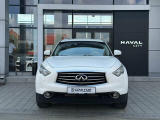 2013 Infiniti FX30d II (S51) Рестайлинг, белый, 1797000 рублей, вид 2