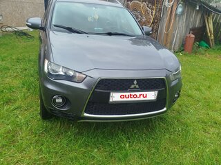 2010 Mitsubishi Outlander II Рестайлинг, серый, 900000 рублей, вид 2