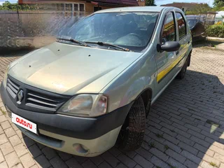 2007 Renault Logan I, зелёный, 119000 рублей, вид 1