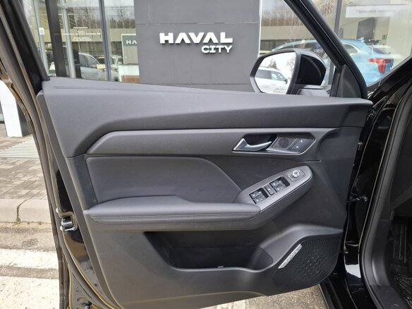 2026 Haval Jolion I Рестайлинг 2, чёрный - вид 11