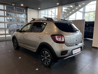 2017 Renault Sandero Stepway II, бежевый, 845000 рублей, вид 5