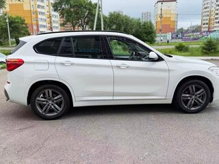 2018 BMW X1 20i xDrive II (F48), белый, 2450000 рублей, вид 3