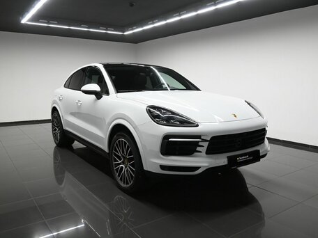 2021 Porsche Cayenne Coupé III, белый, 9500000 рублей, вид 3