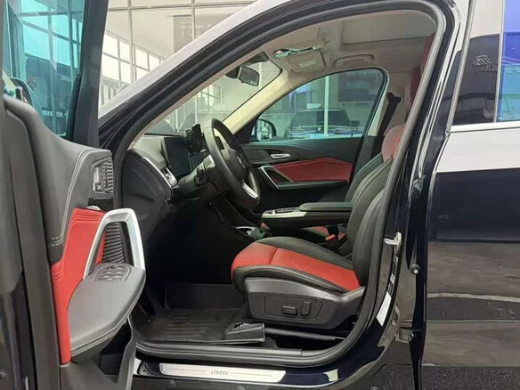 2023 BMW X1 Long 20Li sDrive III (U11/U12), чёрный, 2500000 рублей - вид 6