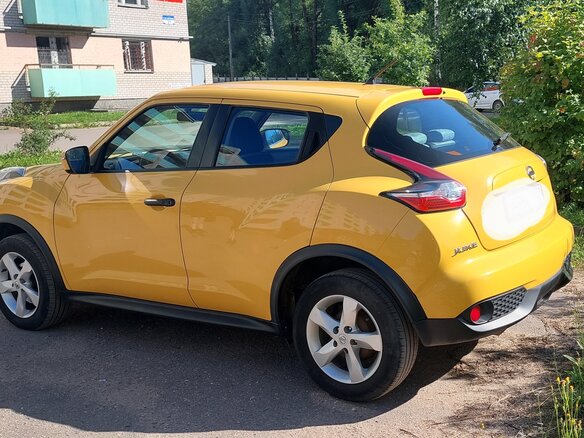 2014 Nissan Juke I Рестайлинг, жёлтый, 1050000 рублей - вид 3