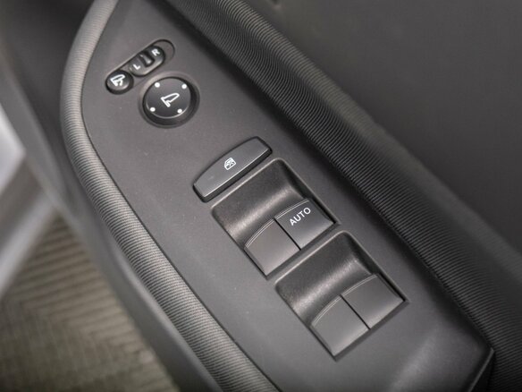 2021 Honda Fit IV, серый, 1439000 рублей - вид 6
