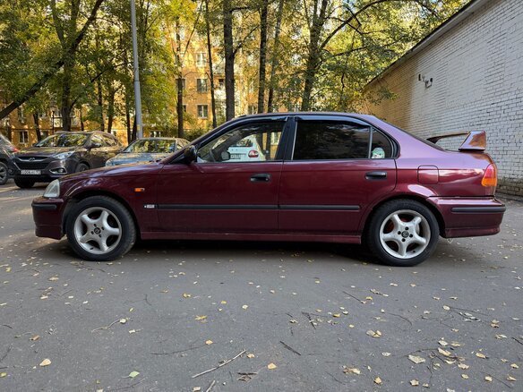 1996 Honda Civic VI, красный - вид 5