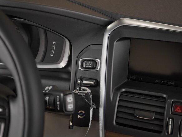 2013 Volvo XC60 I Рестайлинг, бежевый, 1649000 рублей - вид 12