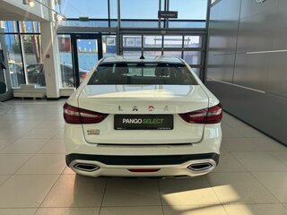 2024 Lada (ВАЗ) Vesta Cross I Рестайлинг (NG), белый, 1299000 рублей, вид 5