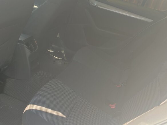 2013 Skoda Octavia III (A7), белый, 1000000 рублей - вид 2