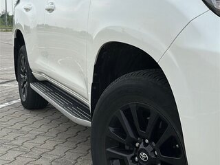2020 Toyota Land Cruiser Prado 150 Series Рестайлинг 3, белый, 6000000 рублей, вид 5