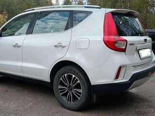 2018 Geely Emgrand X7 I Рестайлинг 2, белый, 1400000 рублей, вид 2