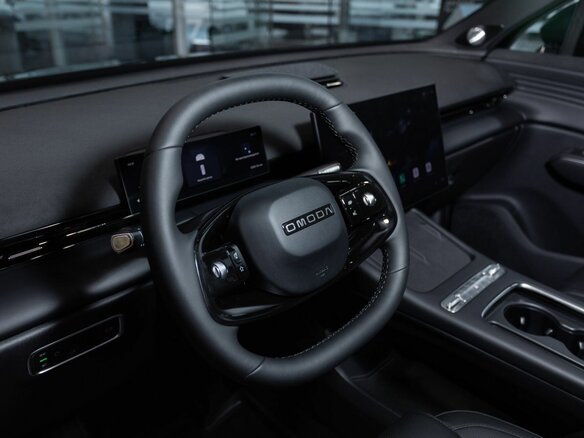 2026 Omoda C7, чёрный, 3294292 рублей - вид 5