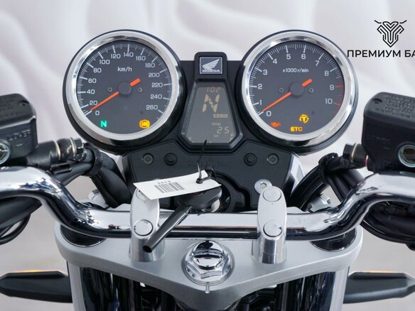 2026 Honda CB 1300, чёрный, 1699000 рублей - вид 11