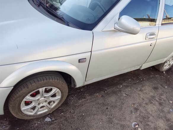 2004 Lada (ВАЗ) 2111, серебристый, 137000 рублей - вид 2