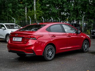 2019 Hyundai Solaris II, красный, 1015000 рублей, вид 2