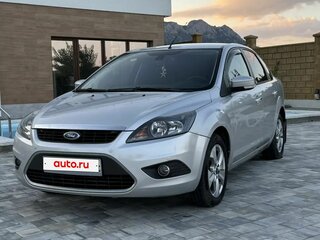 2010 Ford Focus II (North America), серебристый, 920000 рублей, вид 2