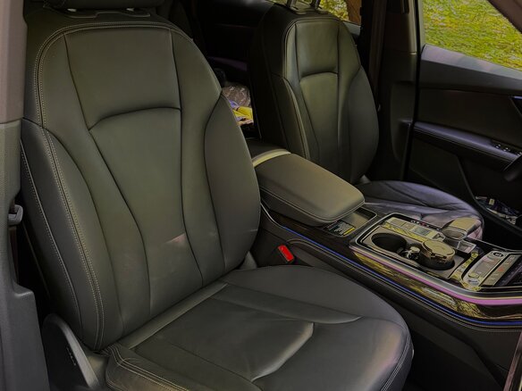2024 Audi Q7 45 TFSI II (4M) Рестайлинг 2, серый, 4950000 рублей - вид 10