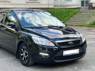 2010 Ford Focus II Рестайлинг, чёрный, 830000 рублей, вид 2