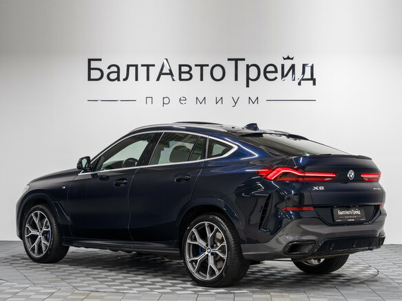 2020 BMW X6 30d III (G06), синий, 7990000 рублей - вид 9