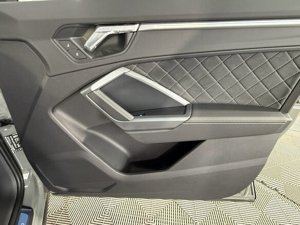2026 Audi Q3 35 TFSI II (F3), серый, 4700000 рублей - вид 24