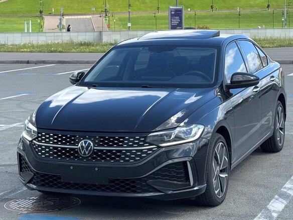 2023 Volkswagen Lavida III Рестайлинг, чёрный, 1550000 рублей - вид 1