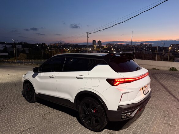 2024 Geely Coolray (Binyue Cool) I Рестайлинг, белый, 2080000 рублей - вид 2