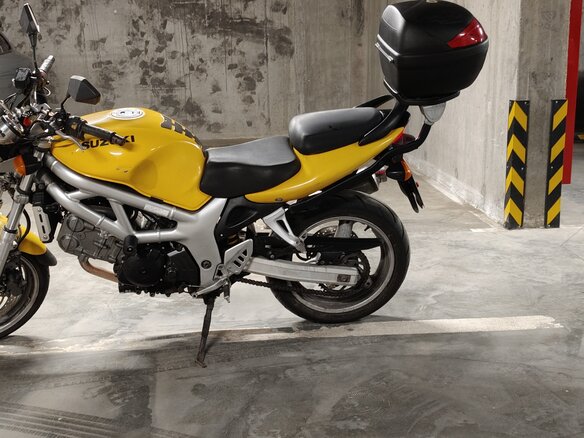 2002 Suzuki SV 650, жёлтый, 250000 рублей - вид 3