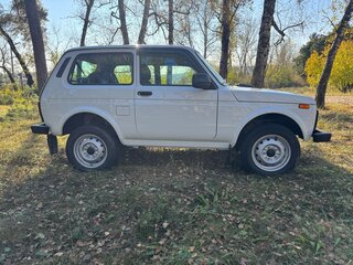 2024 Lada (ВАЗ) Niva Legend Euro-2 I, белый, 810000 рублей, вид 2