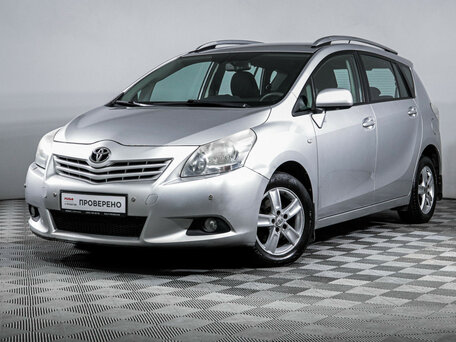 Toyota Verso I