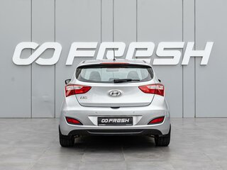 2013 Hyundai i30 II, серебристый, 870000 рублей, вид 4