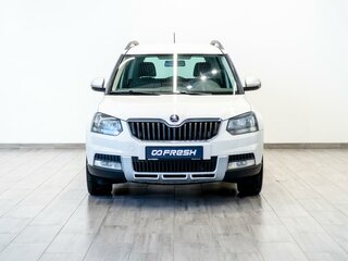 2015 Skoda Yeti I Рестайлинг, белый, 1219000 рублей, вид 3