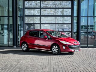 2008 Peugeot 308 I, красный, 420000 рублей, вид 1