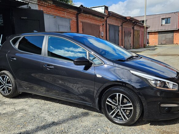 2018 Kia Ceed II Рестайлинг, чёрный, 1750000 рублей - вид 5