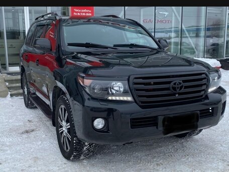 2013 Toyota Land Cruiser 200 Series Рестайлинг 1, чёрный, 2840000 рублей, вид 5