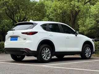 2024 Mazda CX-5 II Рестайлинг, чёрный, 2320226 рублей, вид 5