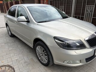 2012 Skoda Octavia II (A5) Рестайлинг, серебристый, 880000 рублей, вид 1