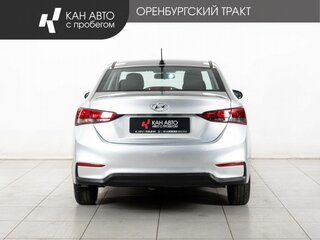 2017 Hyundai Solaris II, серебристый, 1130000 рублей, вид 4