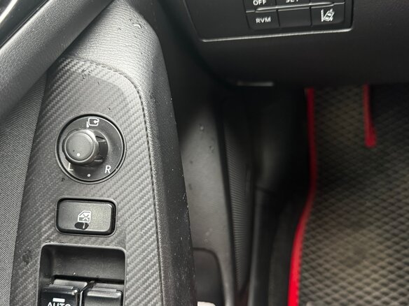 2013 Mazda 3 III (BM), серый, 1120000 рублей - вид 2